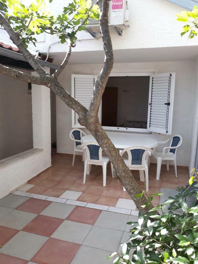 Apartman Grospic 2 Cesarica Zewnętrze zdjęcie
